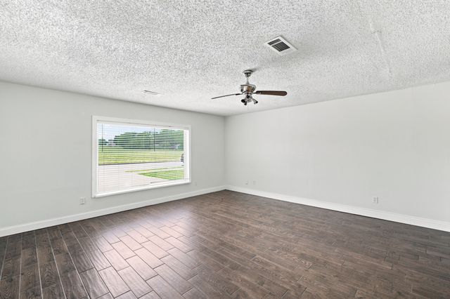 5420 Galway Lane, North Richland Hills, TX 76180