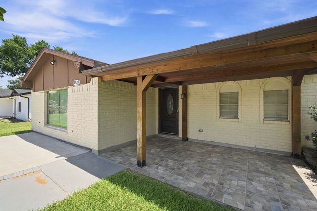 5420 Galway Lane, North Richland Hills, TX 76180