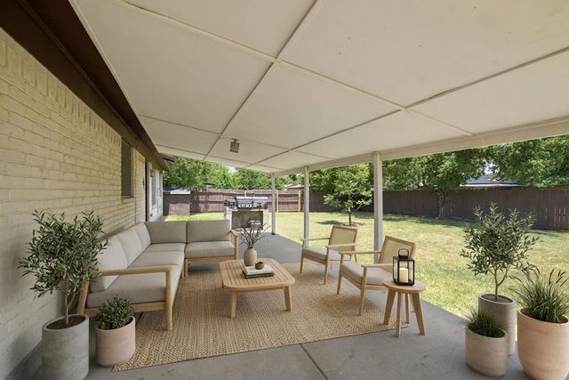 5420 Galway Lane, North Richland Hills, TX 76180