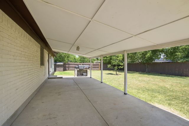 5420 Galway Lane, North Richland Hills, TX 76180