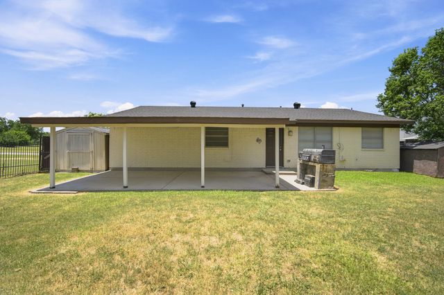 5420 Galway Lane, North Richland Hills, TX 76180