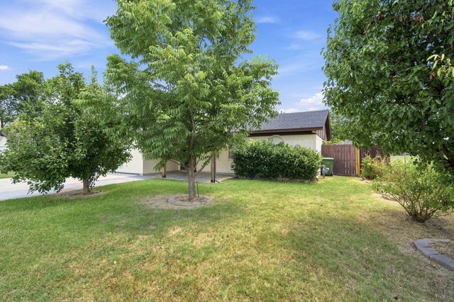 5420 Galway Lane, North Richland Hills, TX 76180