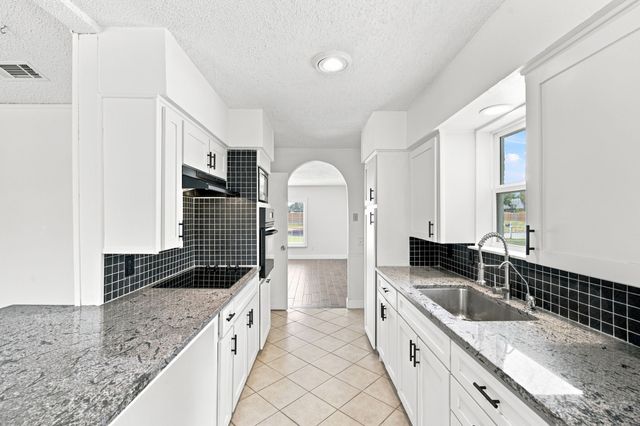 5420 Galway Lane, North Richland Hills, TX 76180