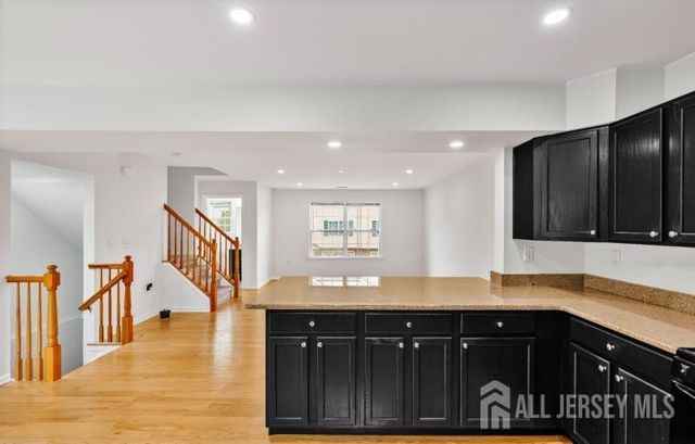 8 Alfred Avenue, Franklin Twsp, NJ 08873