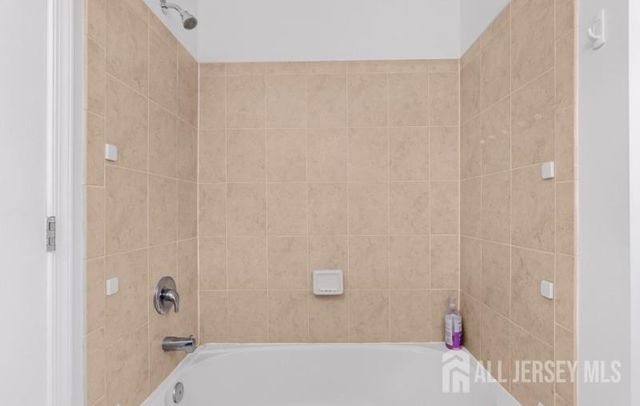 8 Alfred Avenue, Franklin Twsp, NJ 08873