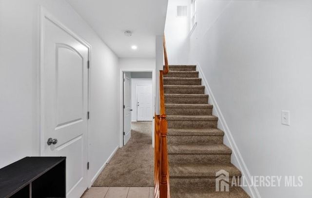 8 Alfred Avenue, Franklin Twsp, NJ 08873