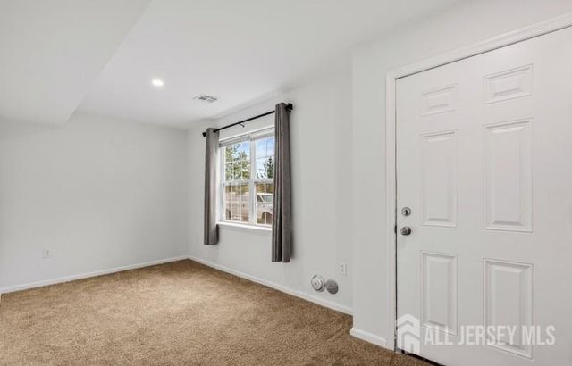 8 Alfred Avenue, Franklin Twsp, NJ 08873
