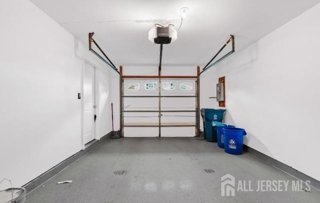 8 Alfred Avenue, Franklin Twsp, NJ 08873