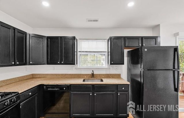 8 Alfred Avenue, Franklin Twsp, NJ 08873