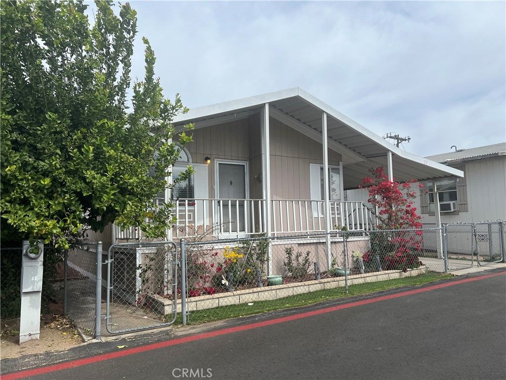 8191 Calabash Ave 22, Fontana, CA 92335 — photo 2