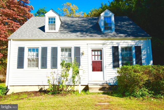 2805 CAMERON RD, Falls Church, VA 22042