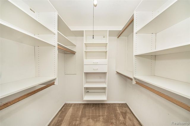 767 Skynob Drive, Ann Arbor, MI 48105