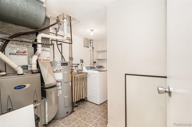 767 Skynob Drive, Ann Arbor, MI 48105