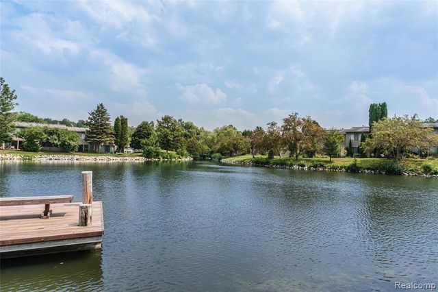 767 Skynob Drive, Ann Arbor, MI 48105