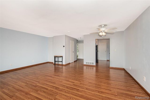 767 Skynob Drive, Ann Arbor, MI 48105