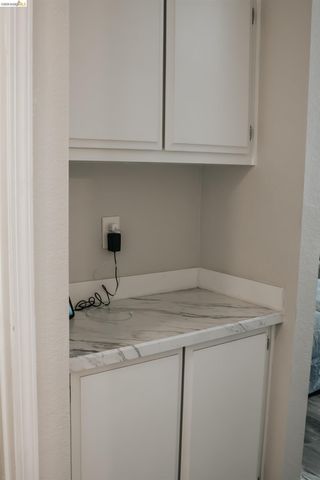 1909 Strasbourg Ln, Antioch, CA 94509