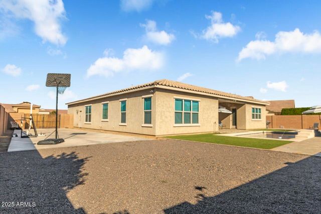 18581 W HAZELWOOD Street, Goodyear, AZ 85395