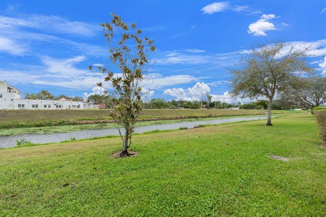 9106 SW 22nd Street D, Boca Raton, FL 33428