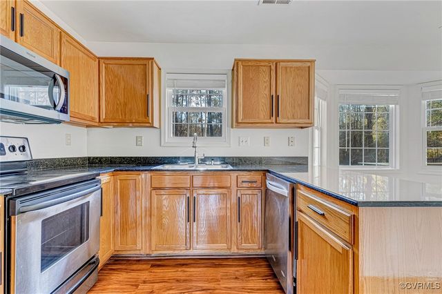 15116 Alderwood Turn, Chester, VA 23831