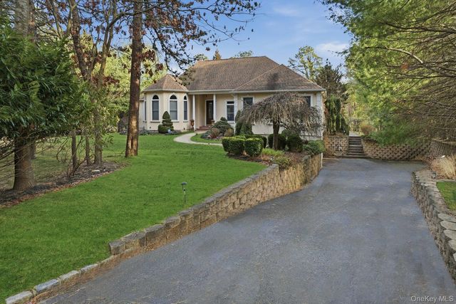 131 Malloy Drive, East Quogue, NY 11942