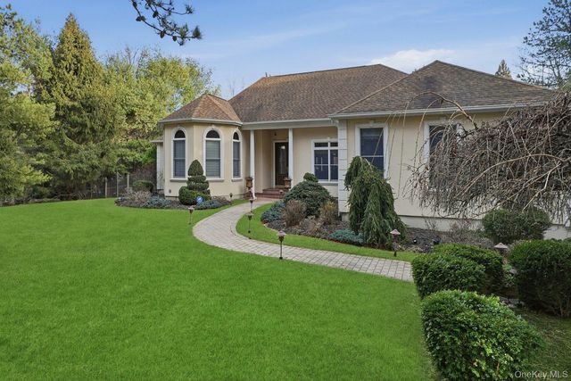 131 Malloy Drive, East Quogue, NY 11942