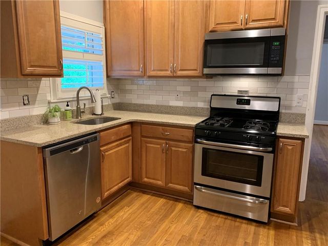 837 E Lake Drive, Decatur, GA 30030