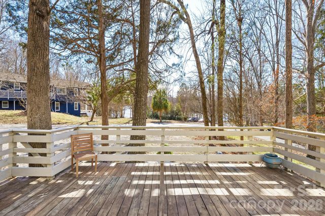294 Carroll Cove, Clover, SC 29710