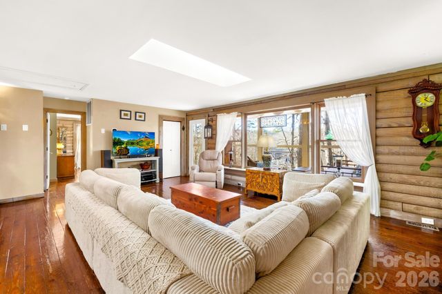 294 Carroll Cove, Clover, SC 29710