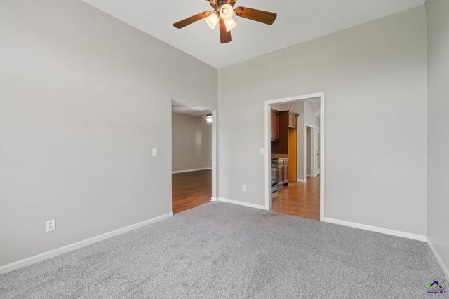 215 Red Bird Circle, Bonaire, GA 31005