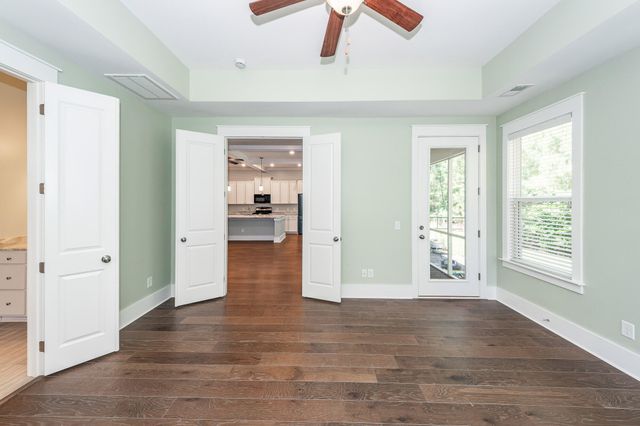 225 Weston Hall Drive, Summerville, SC 29483