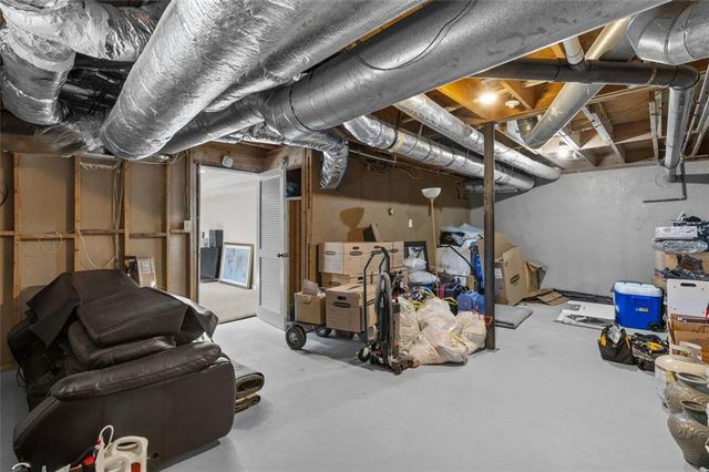 6304 BROOMSEDGE Trail, Peachtree Corners, GA 30092