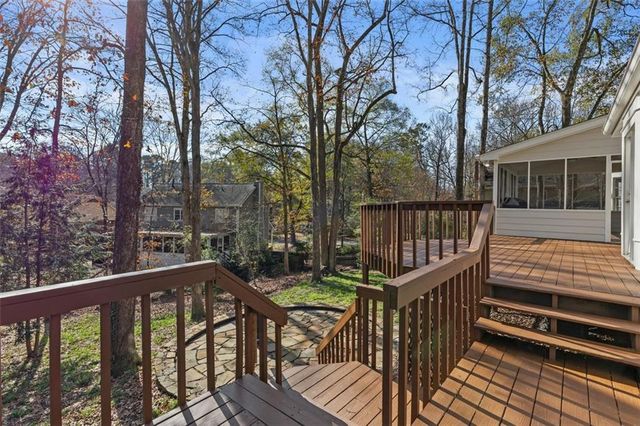 6304 BROOMSEDGE Trail, Peachtree Corners, GA 30092