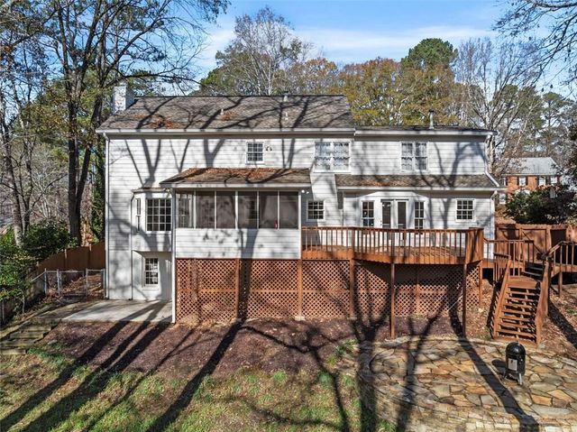 6304 BROOMSEDGE Trail, Peachtree Corners, GA 30092