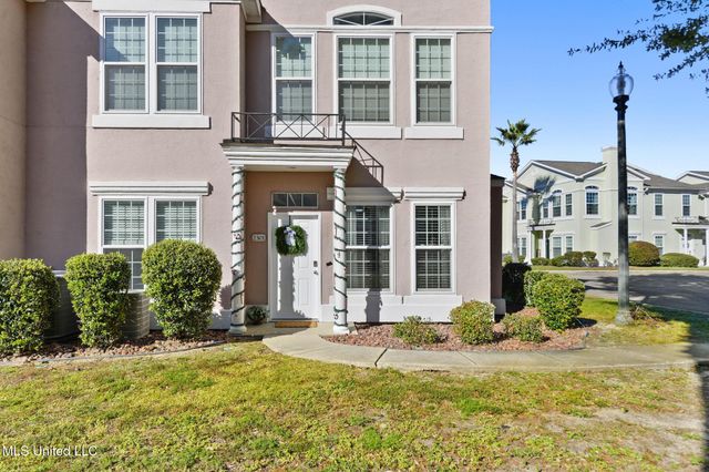 2252 Beach Drive, 2301, Gulfport, MS 39507