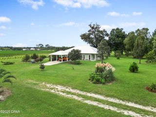 5223 Palamino Lane, Greenwood, FL 32443