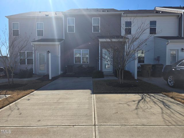 123 Blakley Street, Clayton, NC 27520