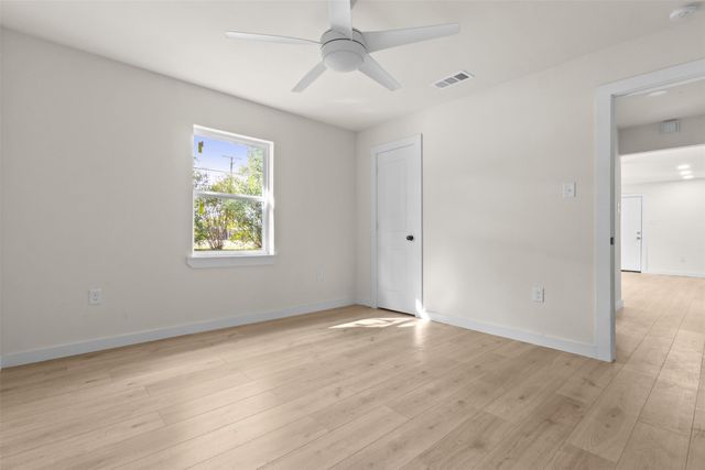 2014 Hickory Tree Road, Balch Springs, TX 75180