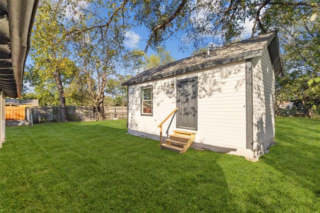 2014 Hickory Tree Road, Balch Springs, TX 75180