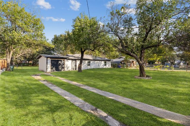 2014 Hickory Tree Road, Balch Springs, TX 75180