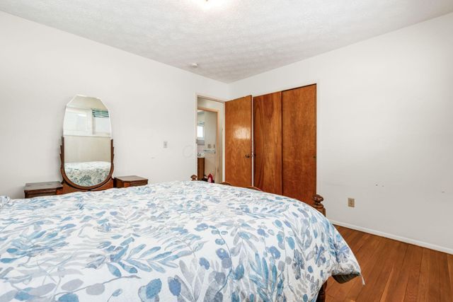 1284 Thurston Drive, Columbus, OH 43227