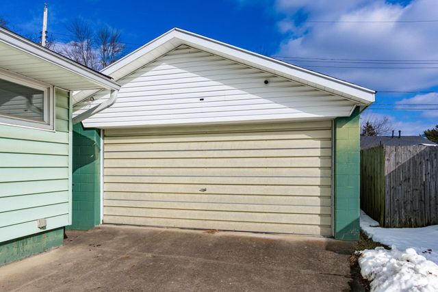 1284 Thurston Drive, Columbus, OH 43227