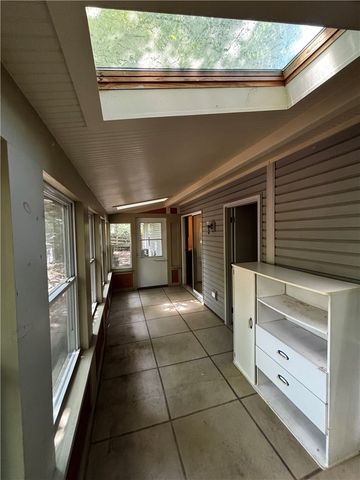 118 Jay Lane, Eureka Springs, AR 72632