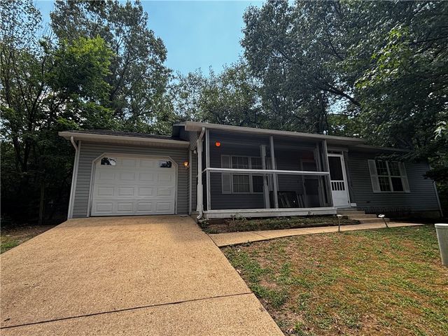 118 Jay Lane, Eureka Springs, AR 72632