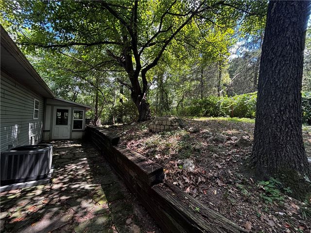 118 Jay Lane, Eureka Springs, AR 72632