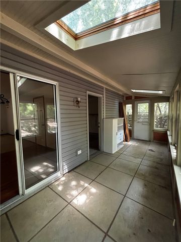 118 Jay Lane, Eureka Springs, AR 72632