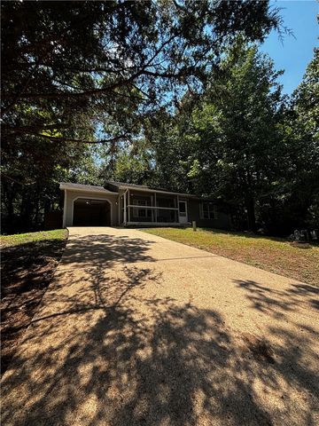 118 Jay Lane, Eureka Springs, AR 72632