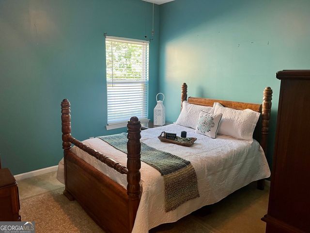 1116 Silverbrooke Drive, Powder Springs, GA 30127