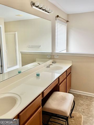 1116 Silverbrooke Drive, Powder Springs, GA 30127