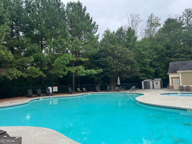 1116 Silverbrooke Drive, Powder Springs, GA 30127