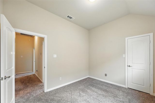 225 Brighton Drive, Desoto, TX 75115